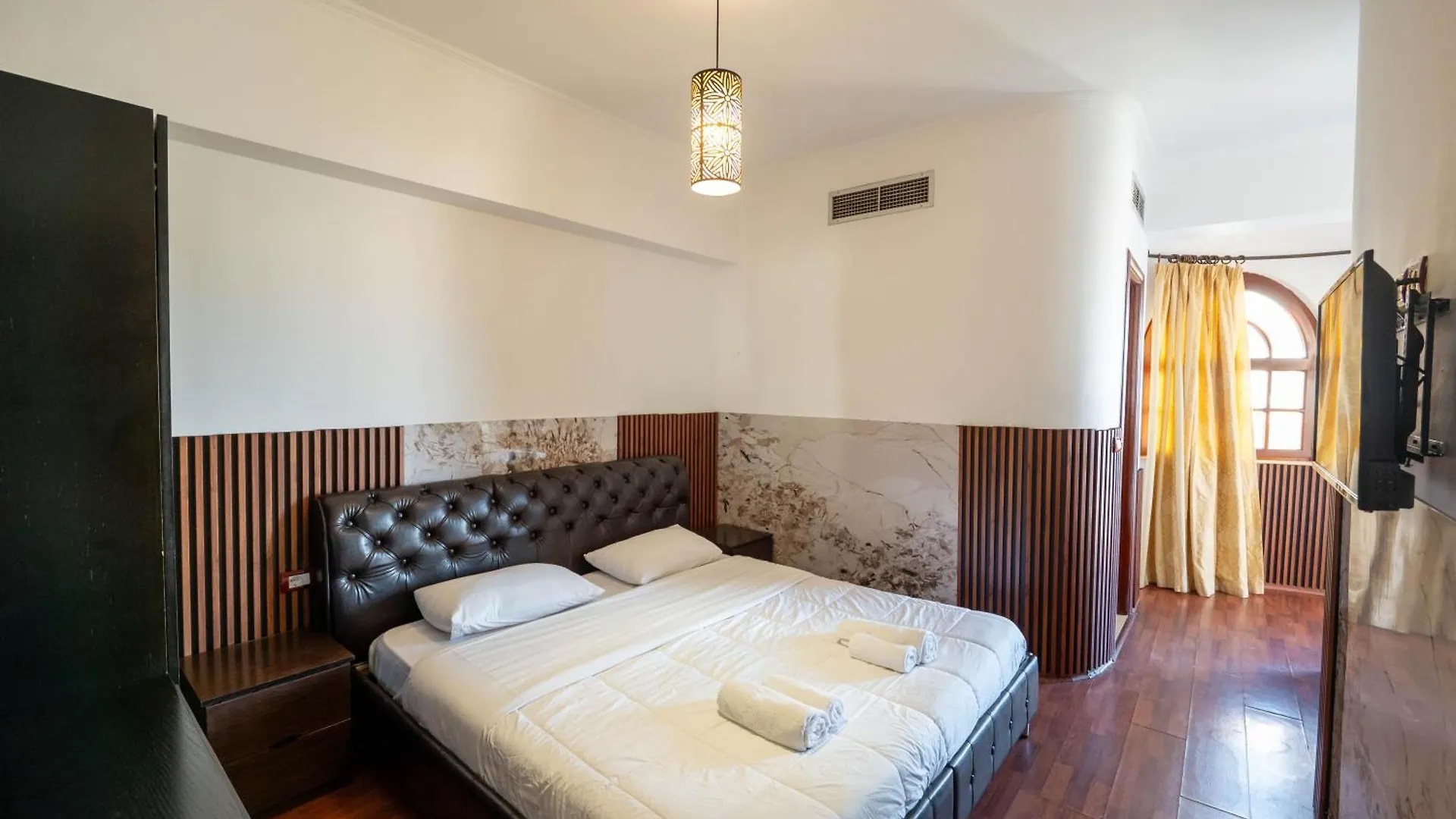Hotel Monte Carlo - Rooftop Pool Sarande 4*,  Albania