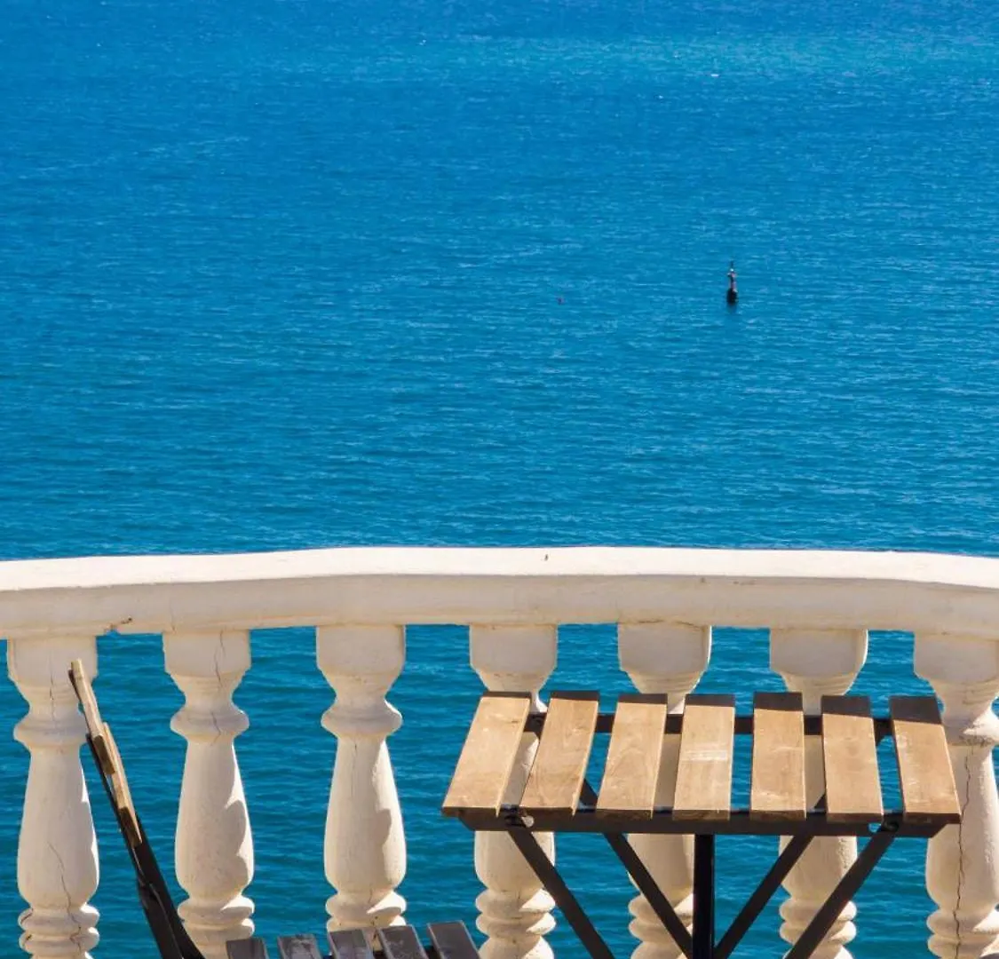 Hotel Monte Carlo - Rooftop Pool Sarandë 4*,  Albanien